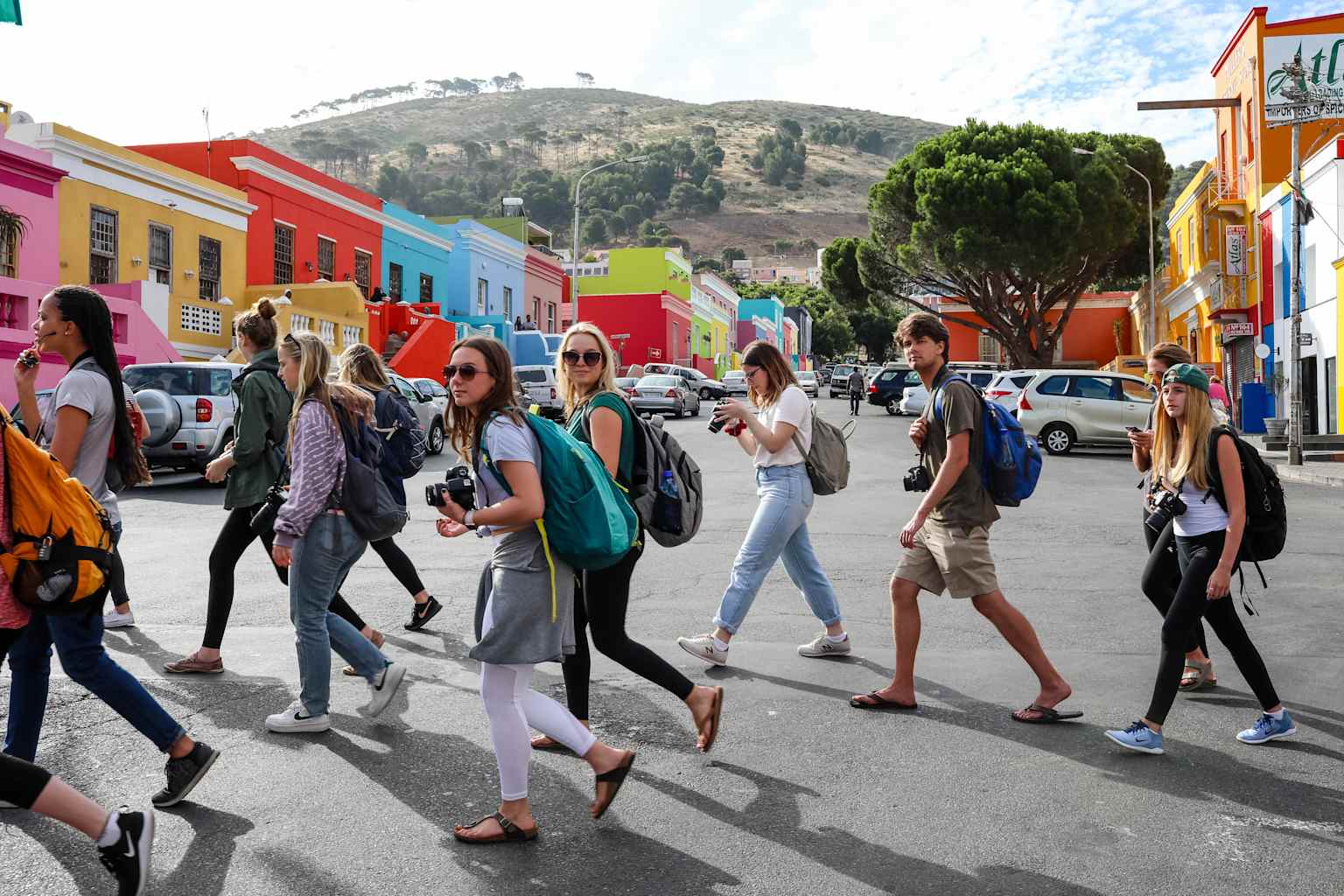 A group of students walking through Stellenbosch.