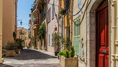 Study Abroad | Cannes Featured Image