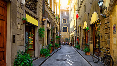 Full Time Internship | Florence Featured Image