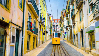 Study Abroad | Lisbon Featured Image