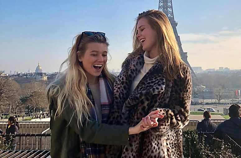 AIFS Abroad students in Paris, France.