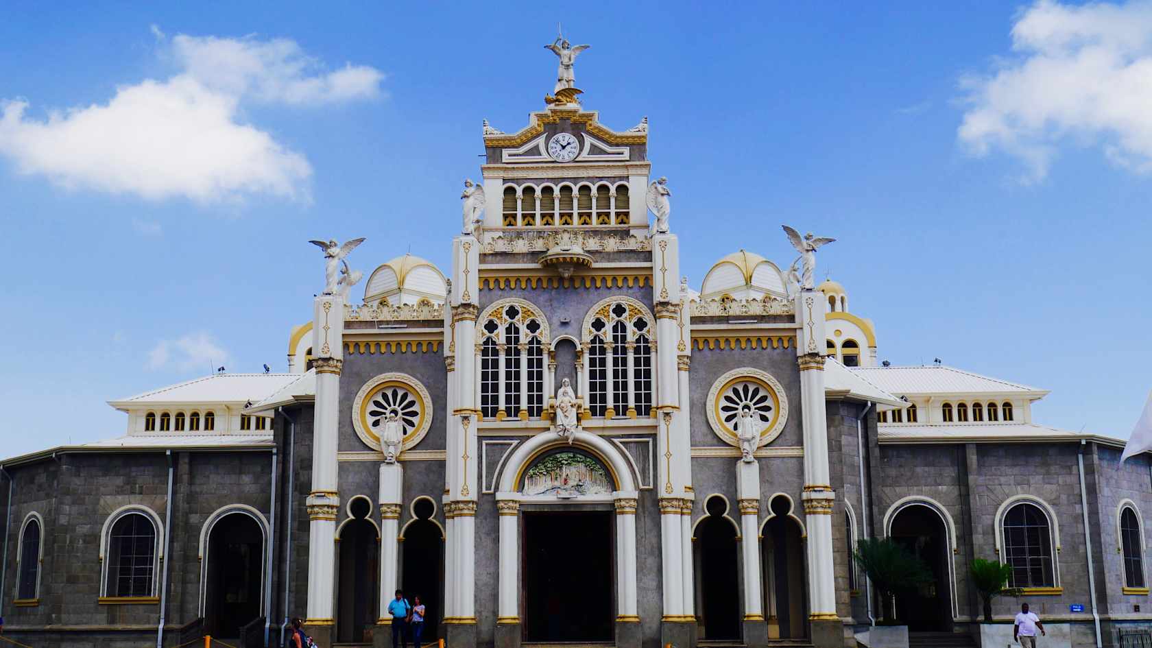 A building with gold accents in Costa Rica.